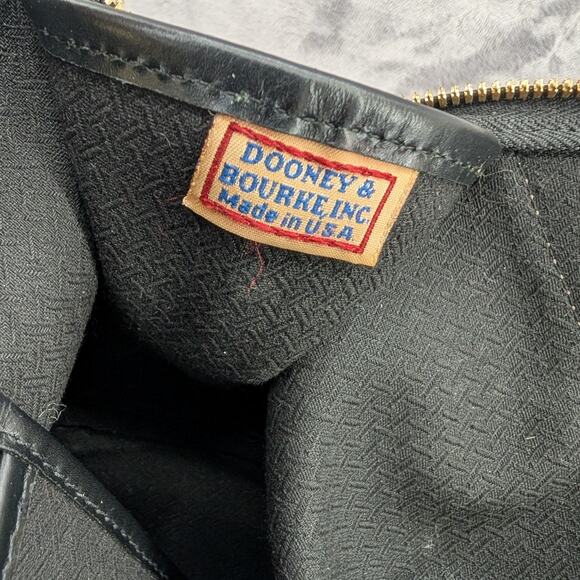 Vtg Dooney & Bourke Cabriolet Cloth Leather Black top handle made in USA satchel - Picture 7 of 13